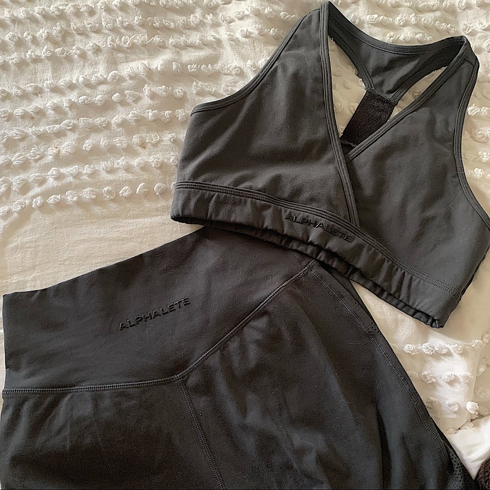 Alphalete Surface Wrap Sports Bra